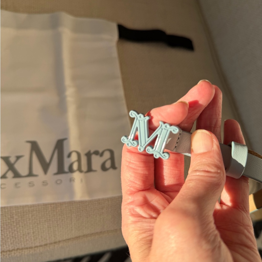 MaxMara Skinny Logo Belt - Picture 9 of 11